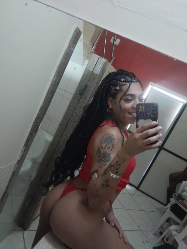 Lara Sophia 21