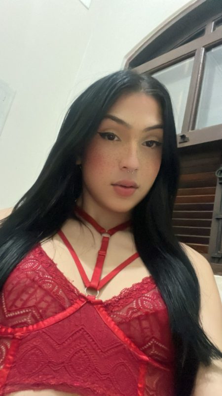 Victoria Mello 8