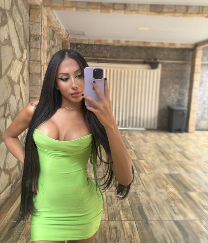 Allana Santos 7