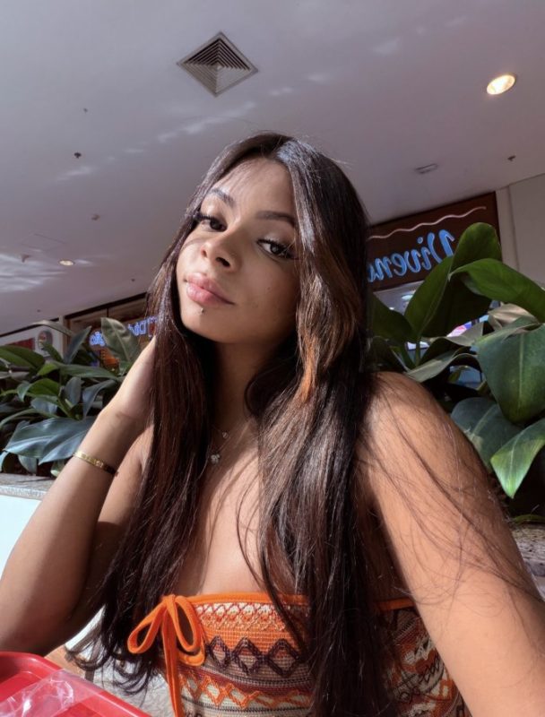 Milena Mendes 11