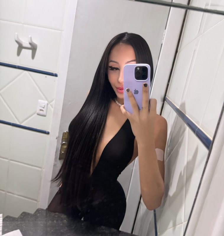 Allana Santos 11