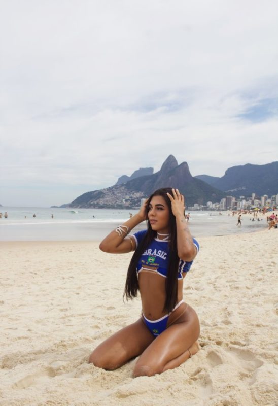 Lara Sophia 3