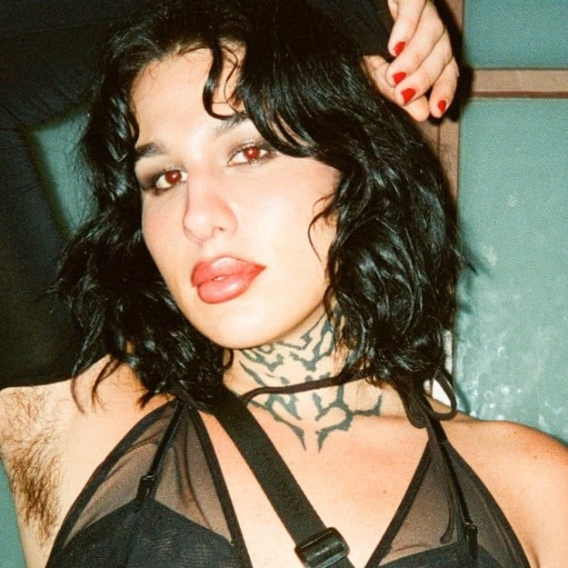 Diana Charmosa 1
