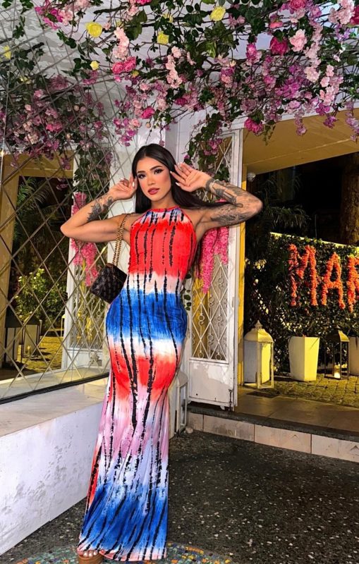 Yara Bueno 6