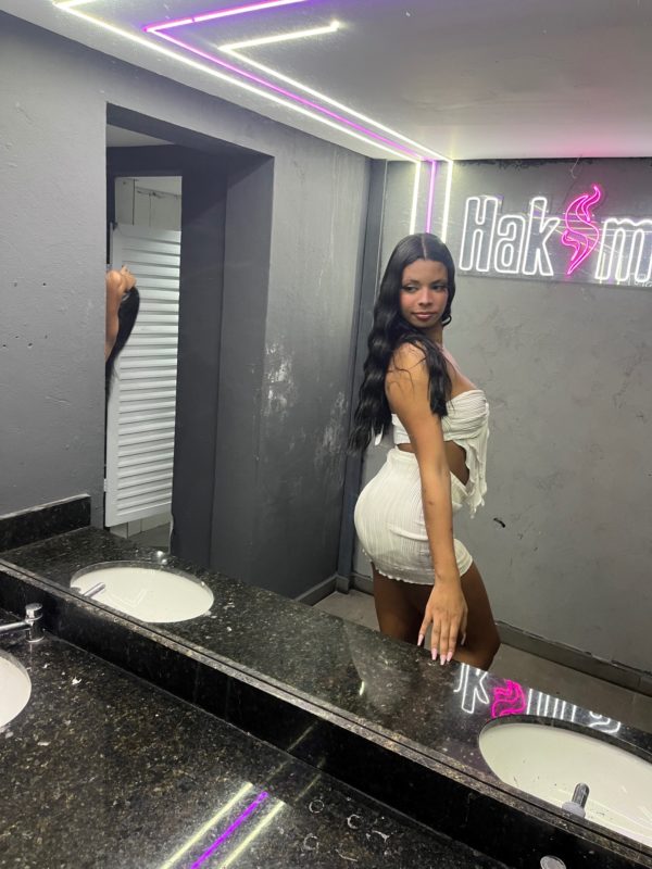 Milena Mendes 4
