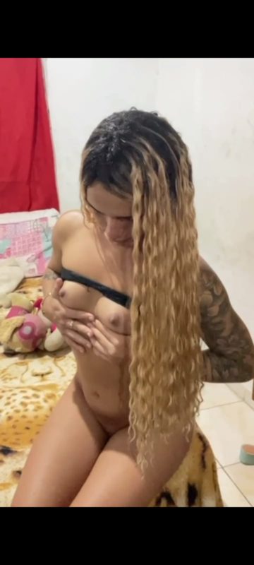 Melissa Rocha 2