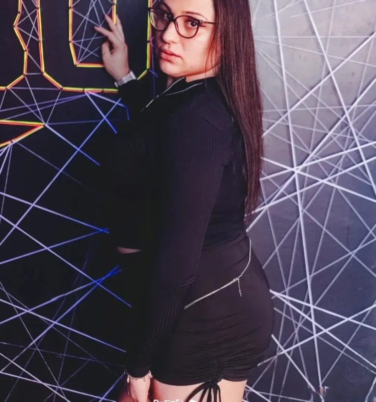 Bruna Safada 4