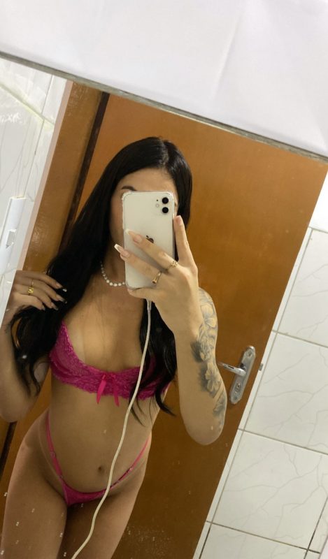 Melissa Rocha 7