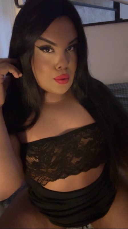 Nicole Cavalona 1