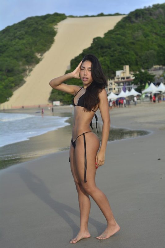 Julia Almeida 4