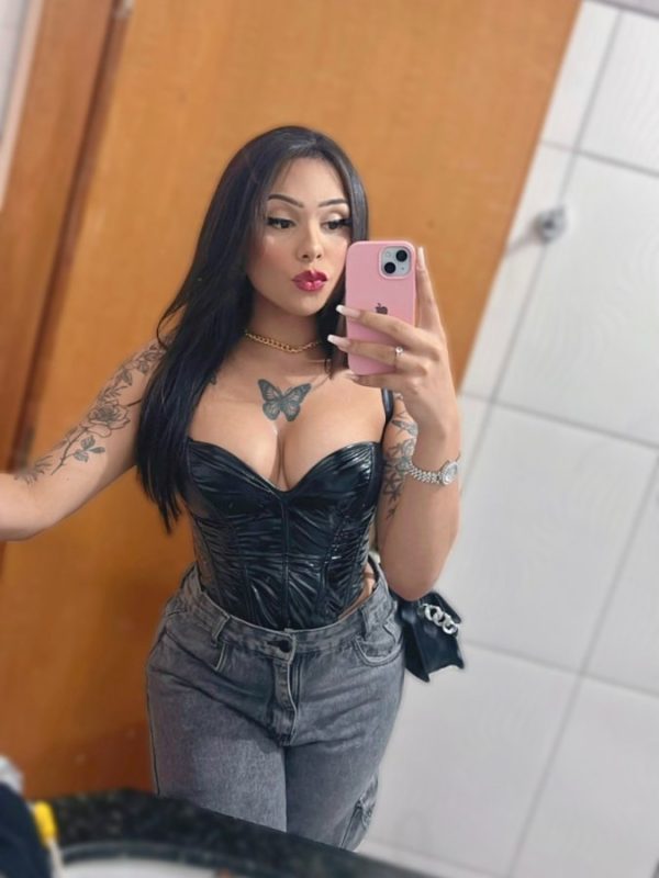 Paty Rodrigues 6