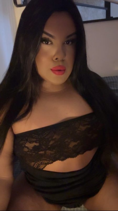 Nicole Cavalona 2