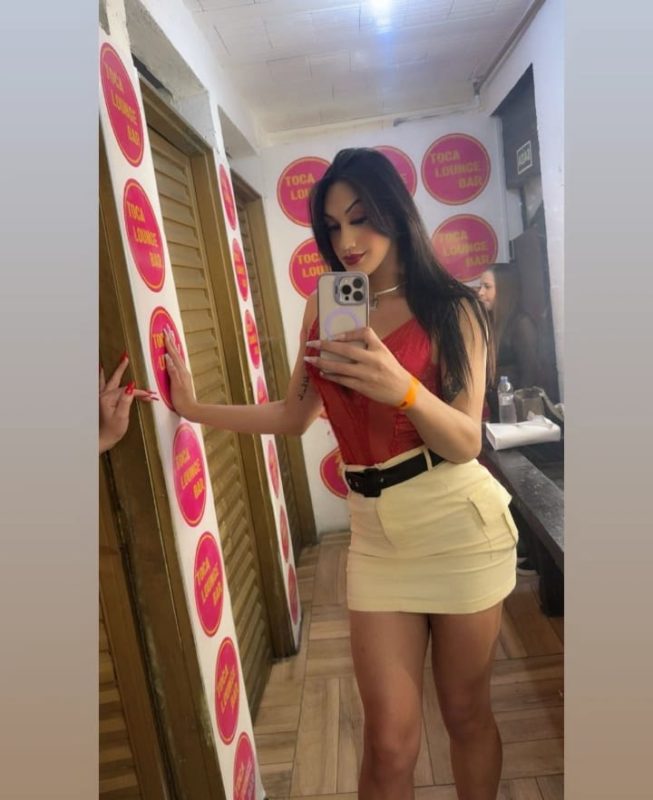 Laurinha Sanches 22