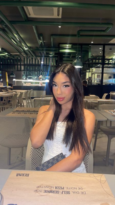 Julia Almeida 2
