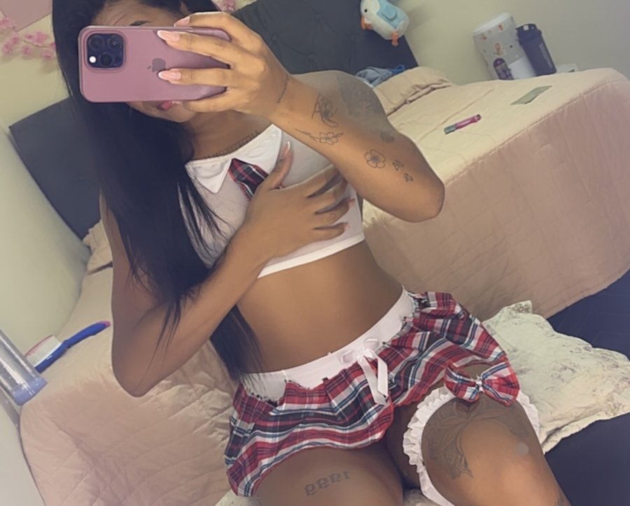 Monyque Dias 1