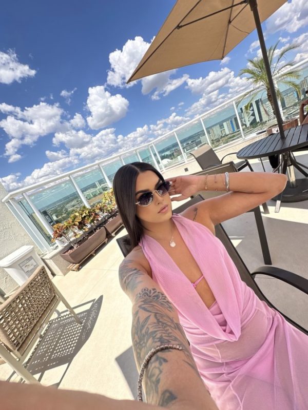 Daryelly Santos 23