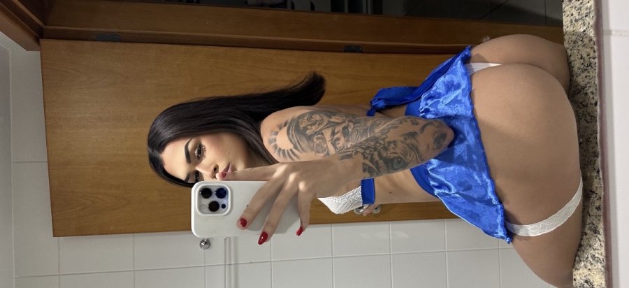 Daryelly Santos 18