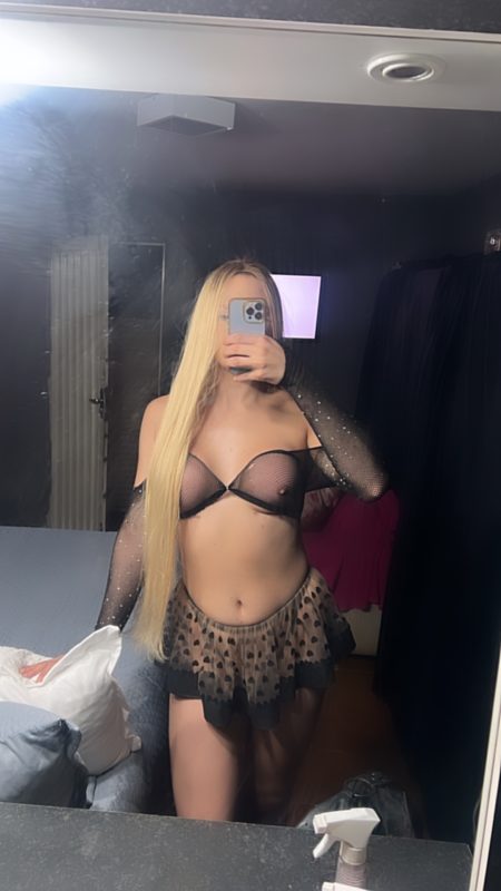 Sabrina Diniz 17