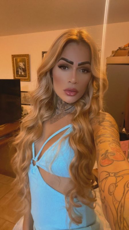 Emanuelle Machado 44