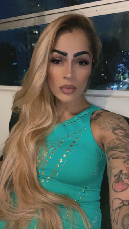 Emanuelle Machado 33