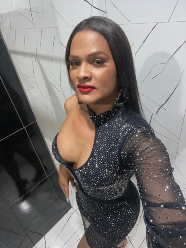 Kamylla Prazer 17