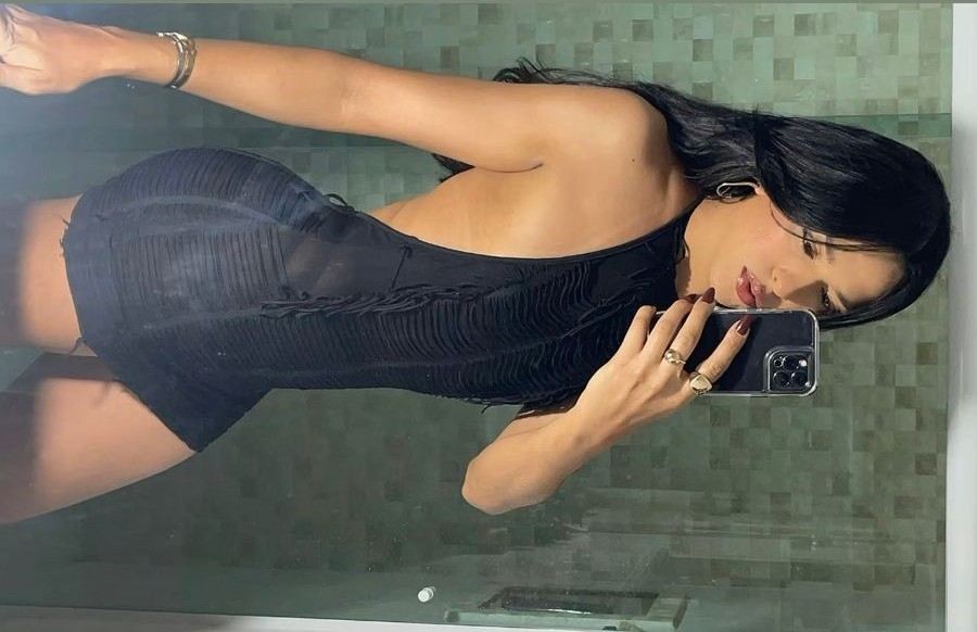 Mirella Queiroz