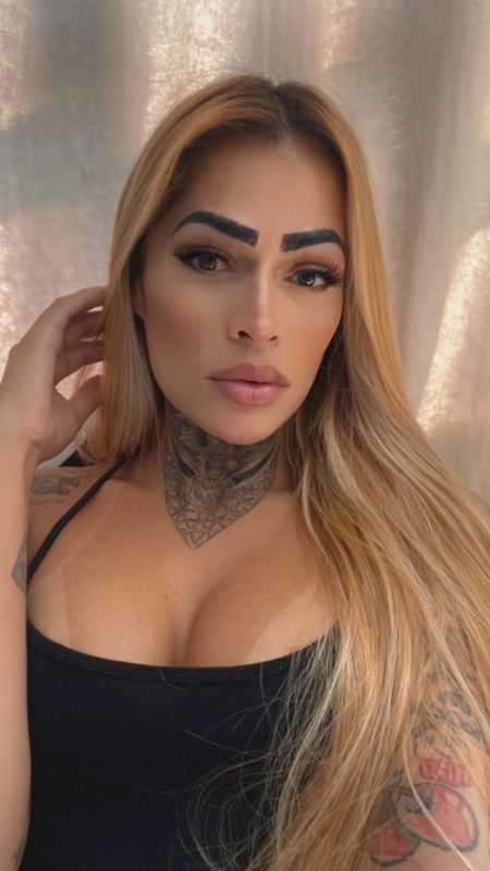 Emanuelle Machado 39