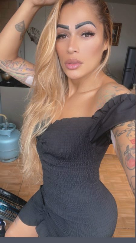 Emanuelle Machado 36