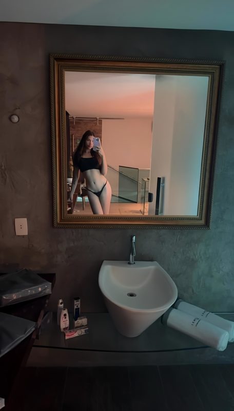 Isabela Branquinha 12