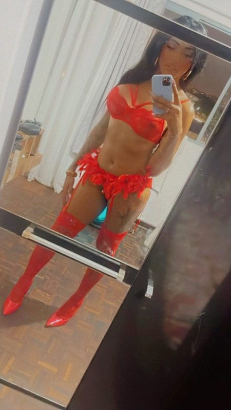 July Morena 10