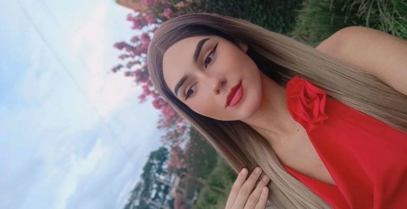Chloe Rezende 5