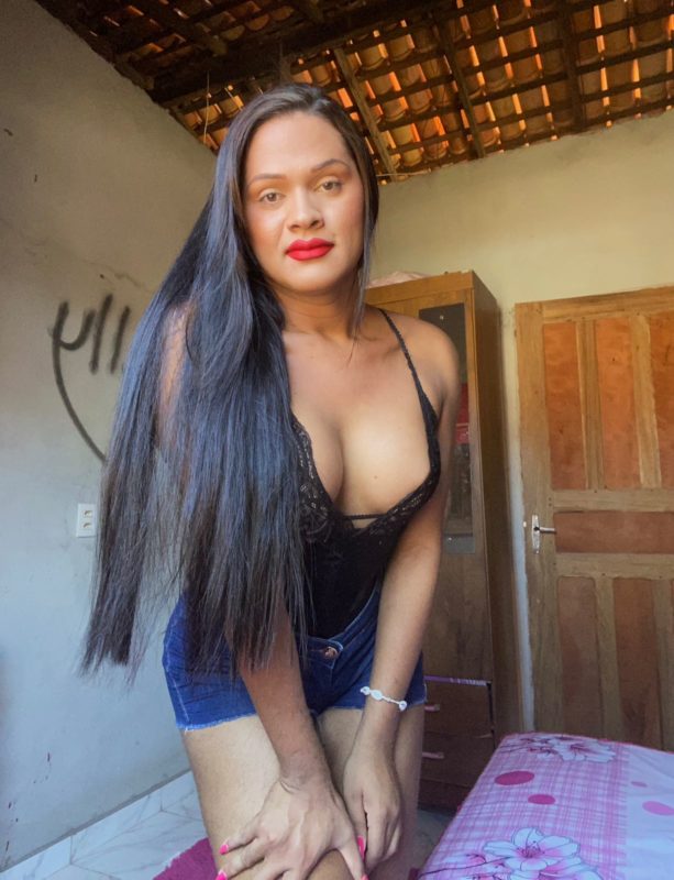 Kamylla Prazer 18