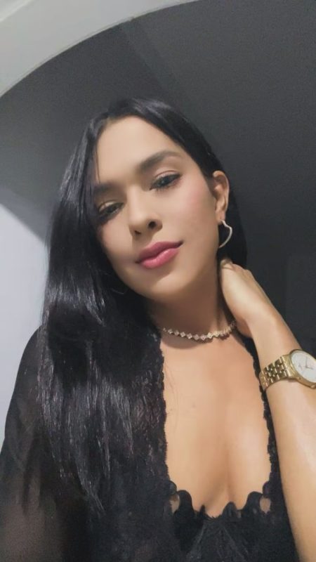 Mirella Queiroz 3