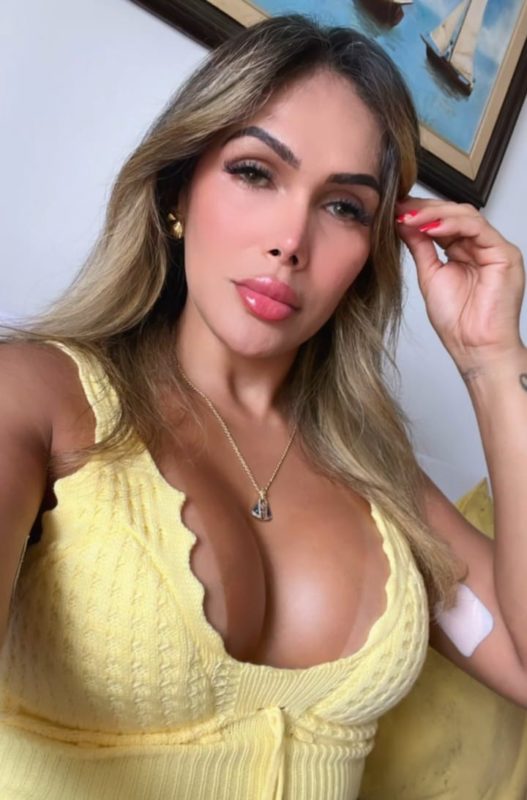 Thais Social 19
