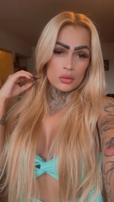 Emanuelle Machado 4