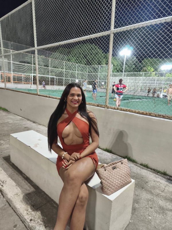 Kamylla Travesti 14