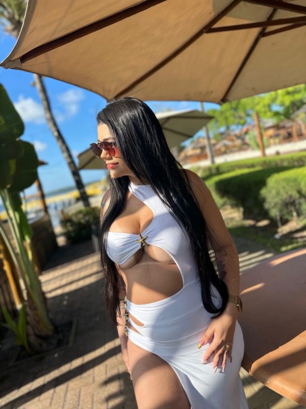 Izabella 12