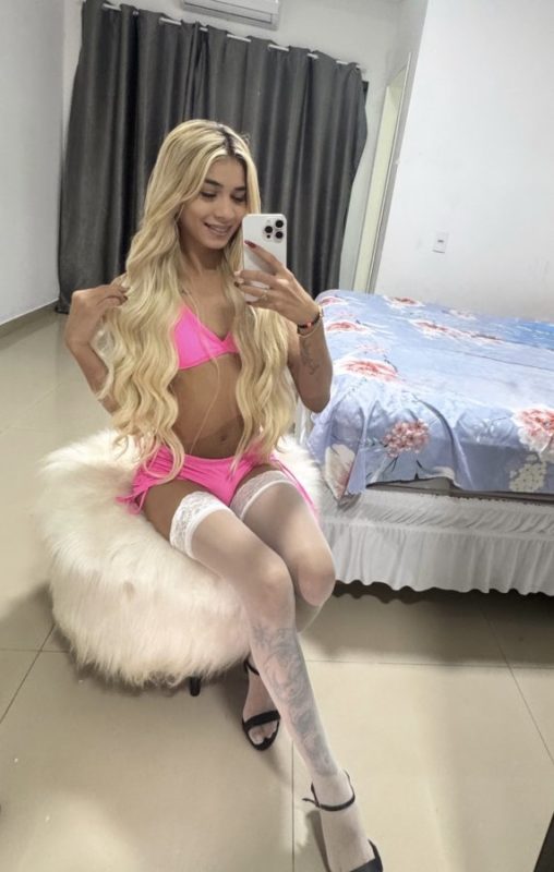 Iana Bella 10