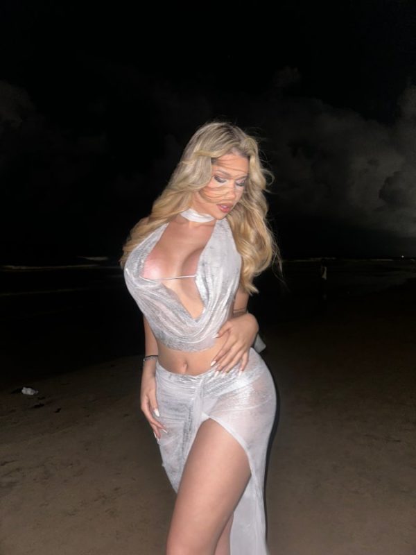 Isabela Duarte 32