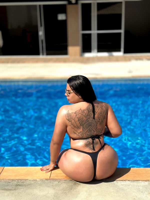Luana Muniz 27