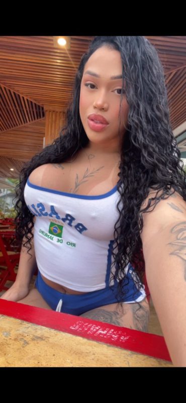 Stella Muniz 8