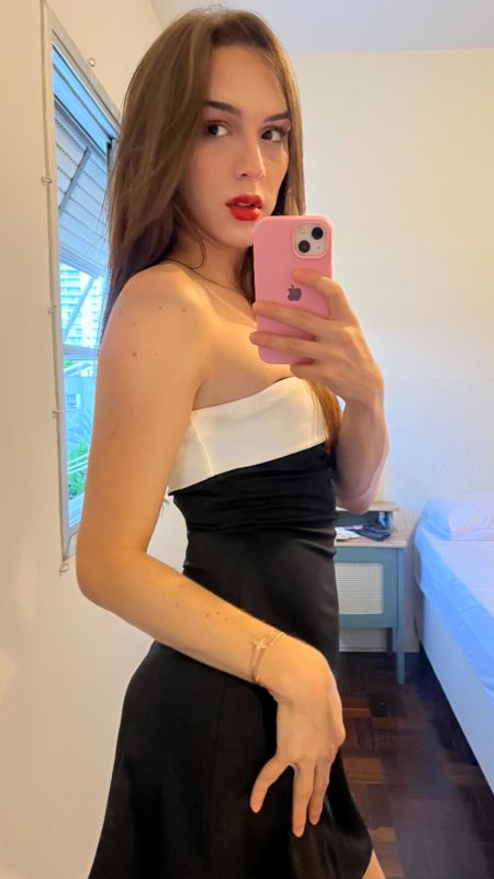 Anna Romanova 87