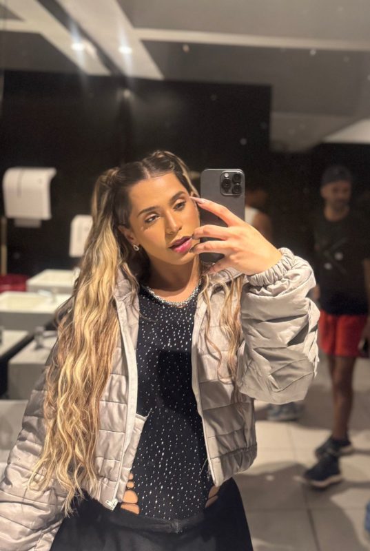 Thualuna Carioquinha 9