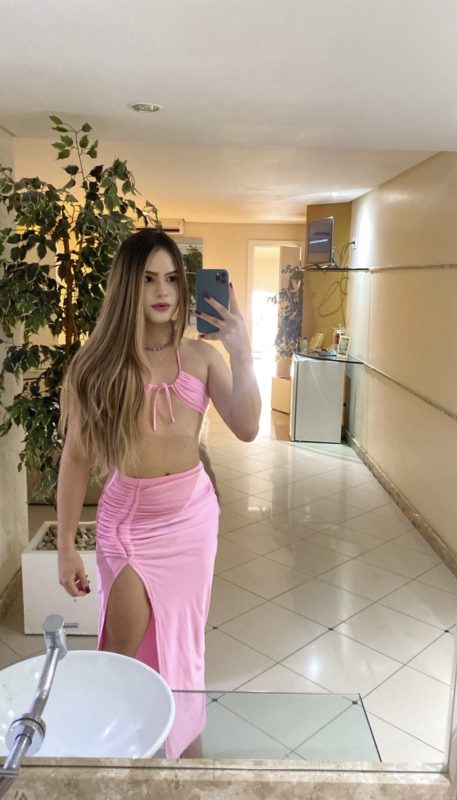 Isabella Nunes 3