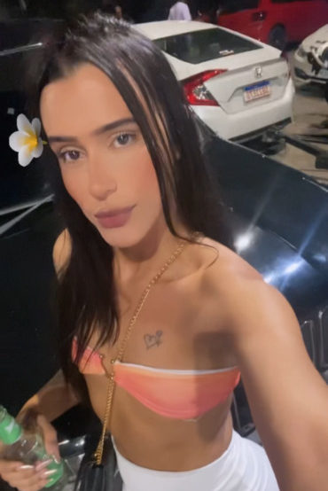 Larissa Mirelly 4