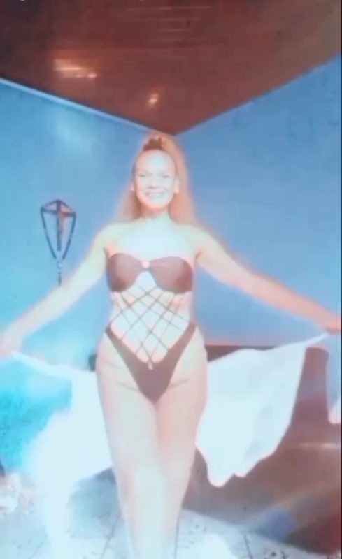 Roberta Rocha 5