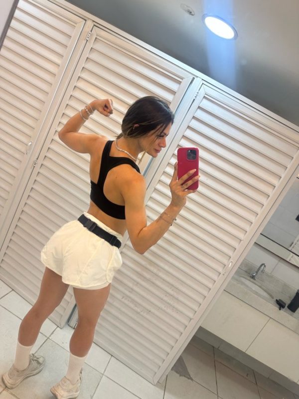 Lorena Rodrigues 17