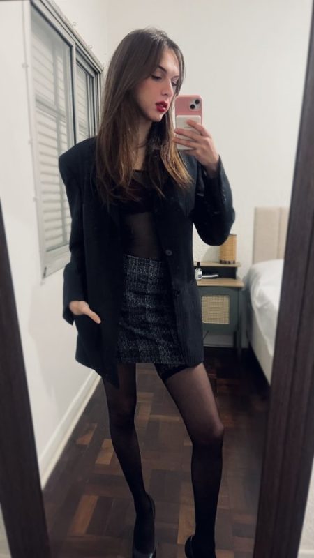 Anna Romanova 32