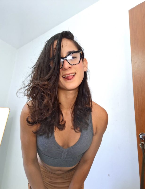 Jully Simons 11