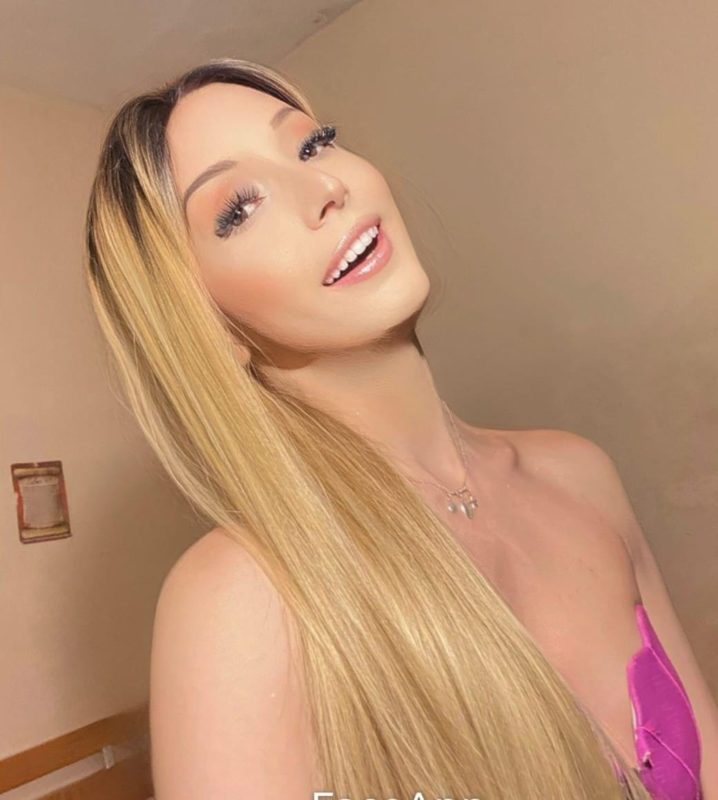 Angelina Boneca 1